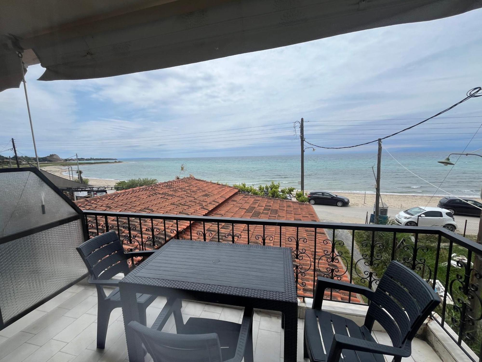 Appartement Okkio Sea View à Vergia Extérieur photo